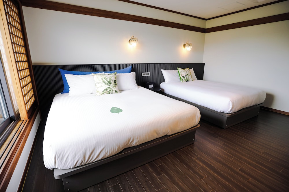 Imperial, Suite, 2 Double Beds, 2 Futon Beds, Garden View، Kolon Hotel Gyeongju 2/10