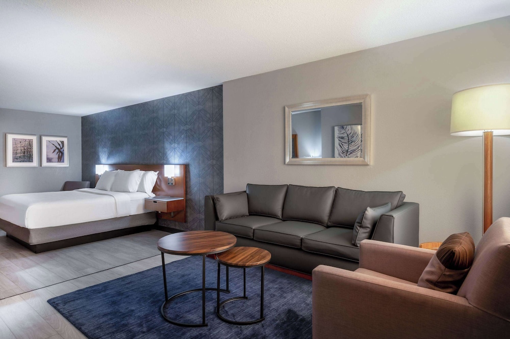 Wyndham Indianapolis Airport 47/72