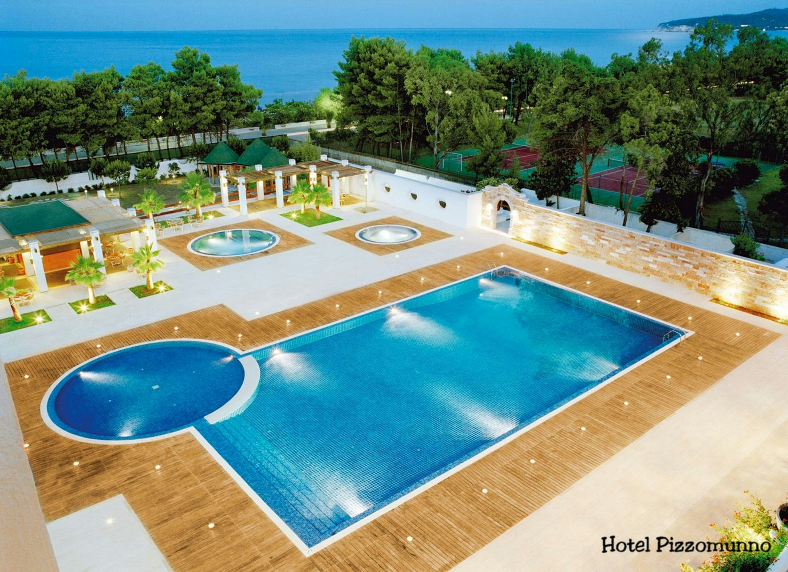 PIZZOMUNNO VIESTE PALACE HOTEL 49/77