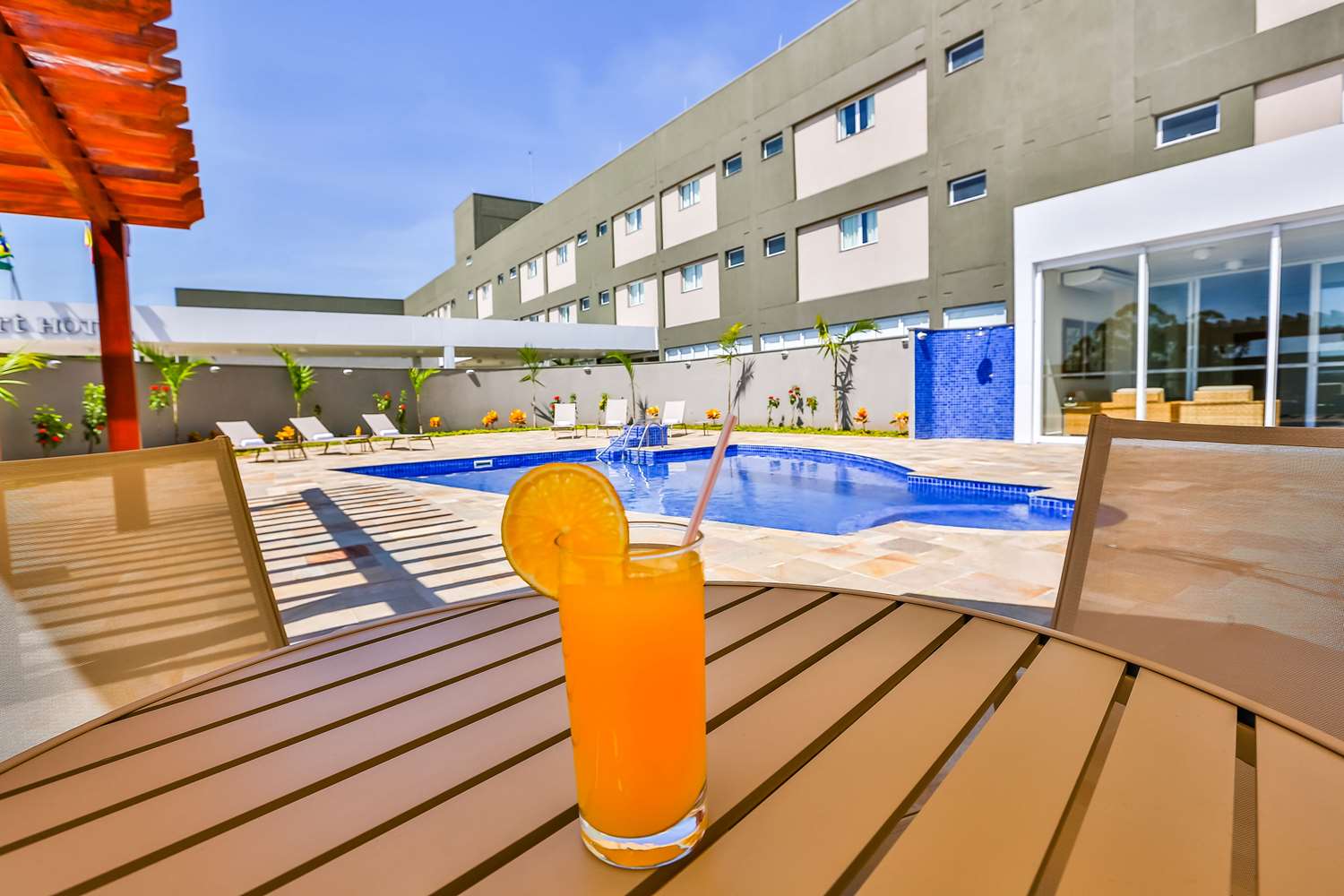 Comfort Hotel Mogi Guacu 45/46