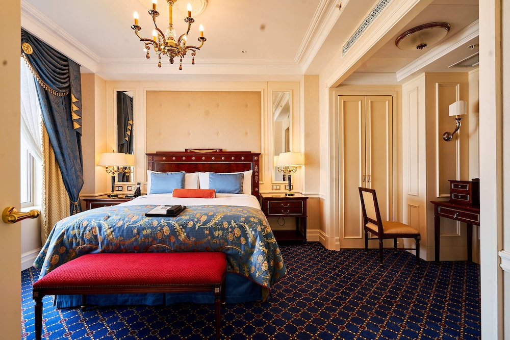 Fairmont Grand Hotel Kyiv 12/50