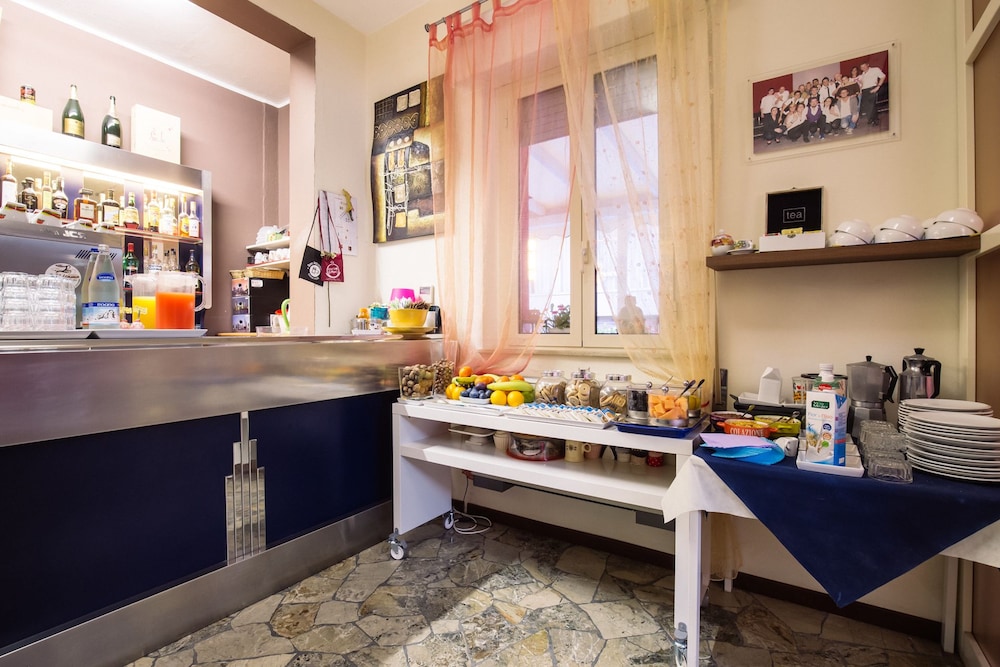 HOTEL RIMINI ERIALE 6/40