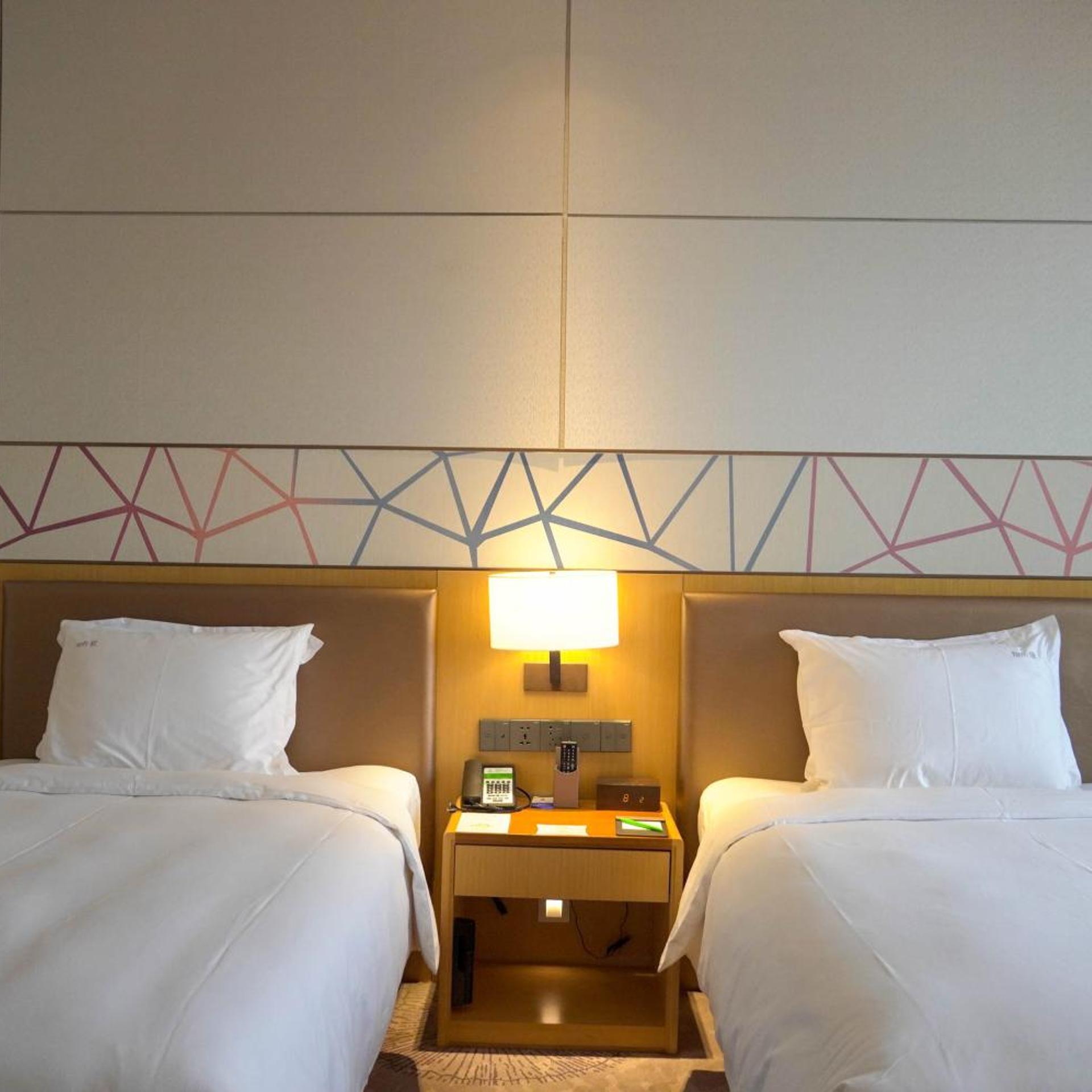 Standard, Twin Beds, Lounge Access