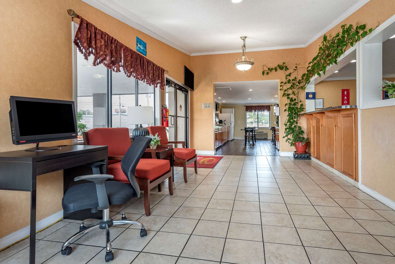 Econo Lodge Oxford near Choccolocco Park 28/37