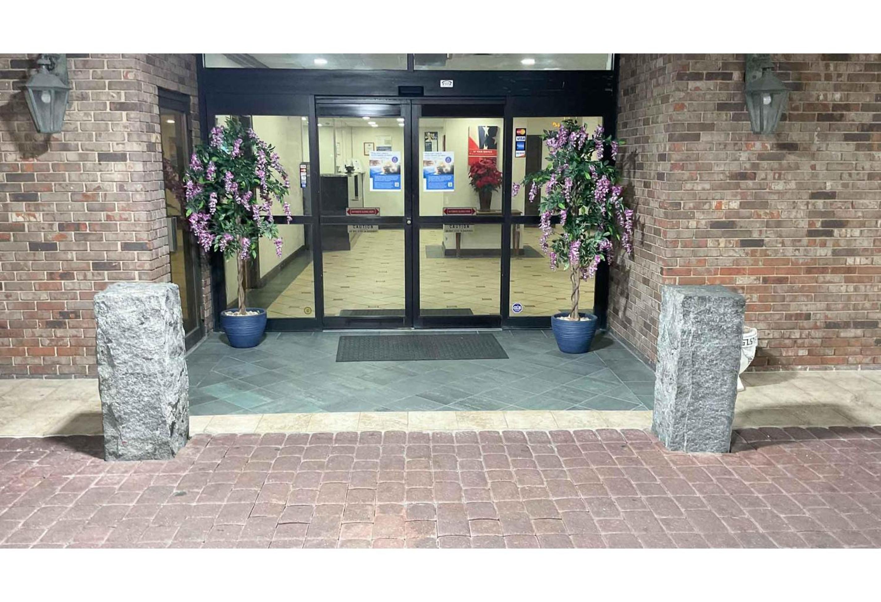 Studio 6 Extended Stay - Columbus, GA -Downtown 16/30