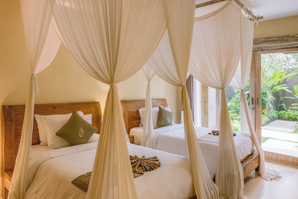 La Berceuse Resort and Villa Nusa Dua by Taritiya Collection 10/50