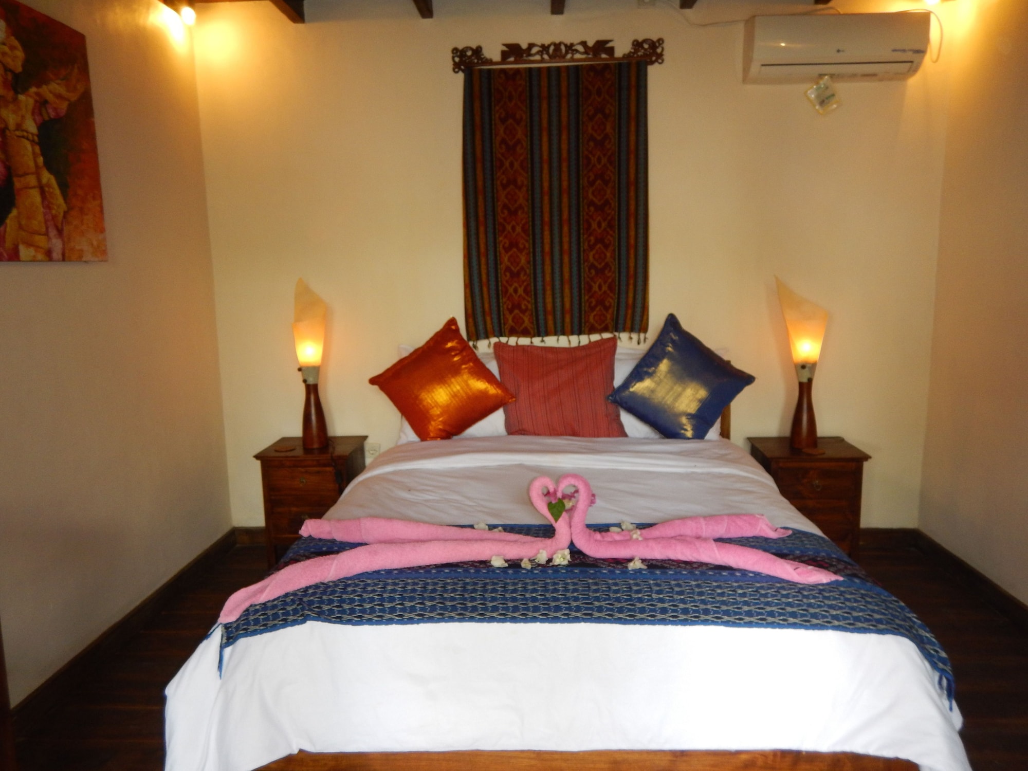 WATER, DOUBLE BED