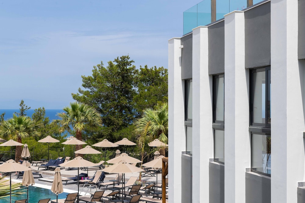 Atalanti Boutique Hotel - Adults Only photo3