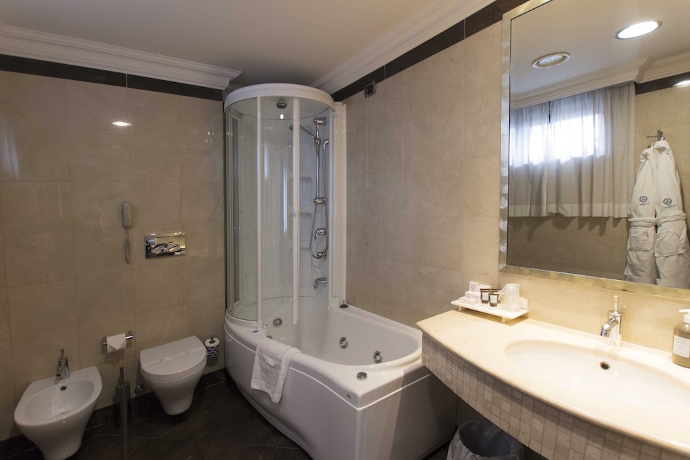 Regina Margherita Hotel 23/56