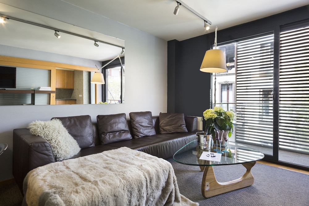 My Space Barcelona Executive Apartments 32/50