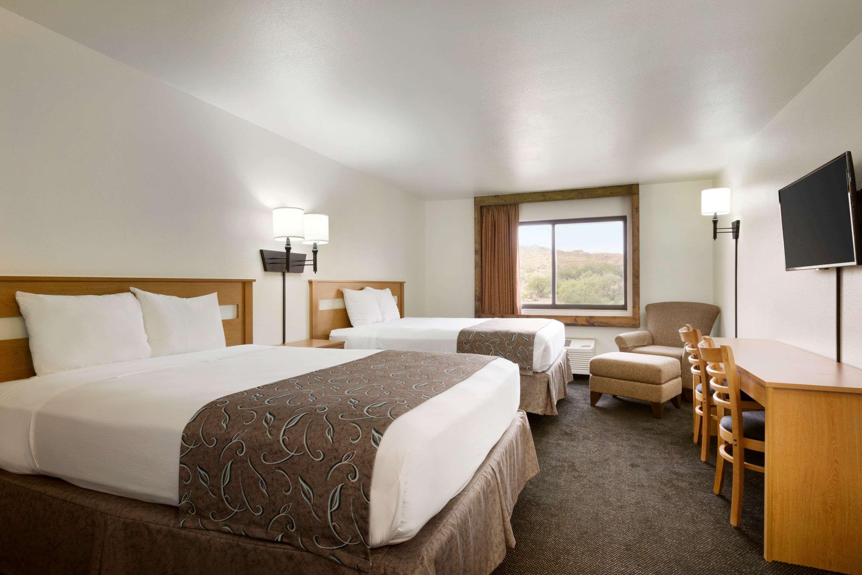 Travelodge by Wyndham Belen 9/30
