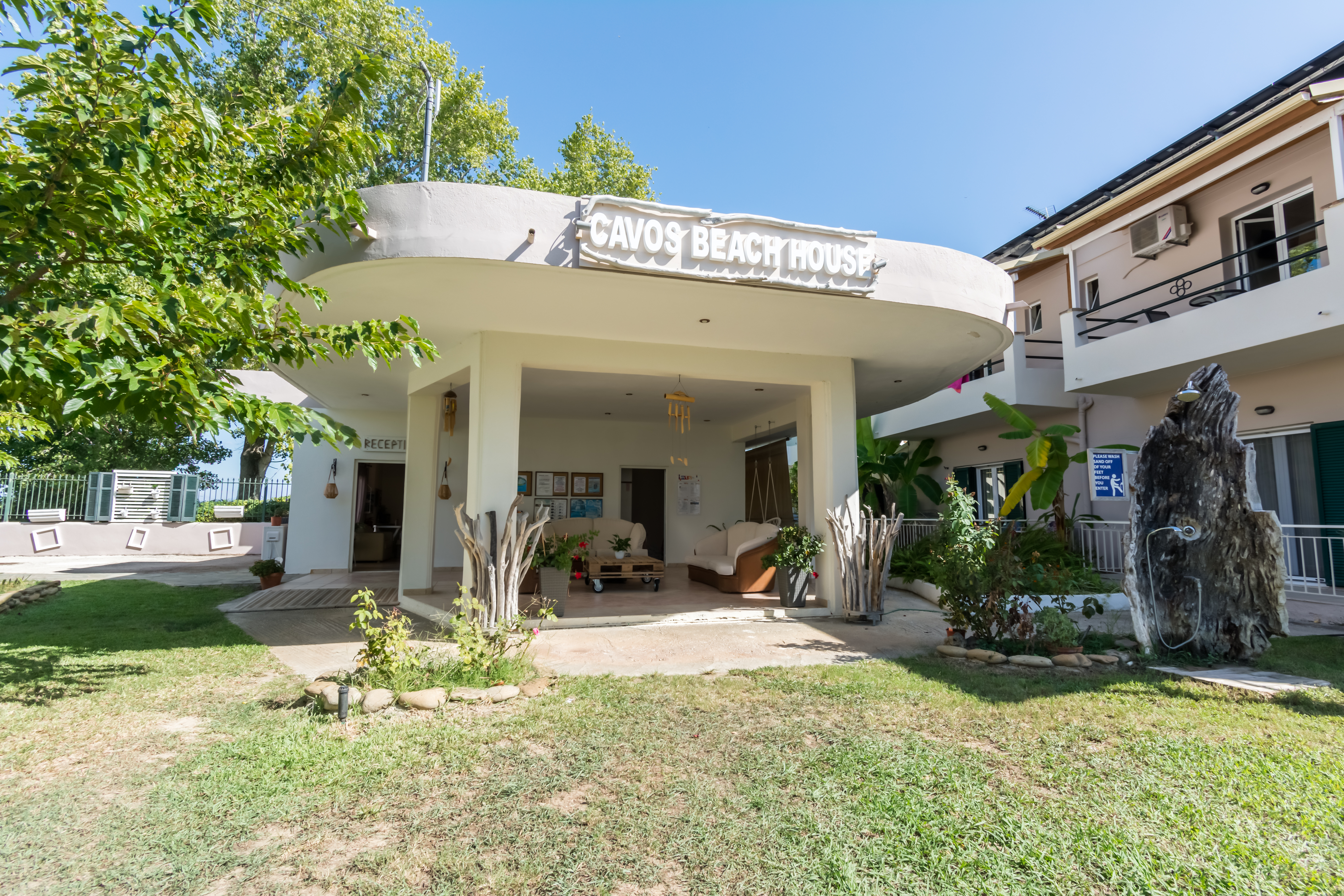 Cavos Beach House 25/27