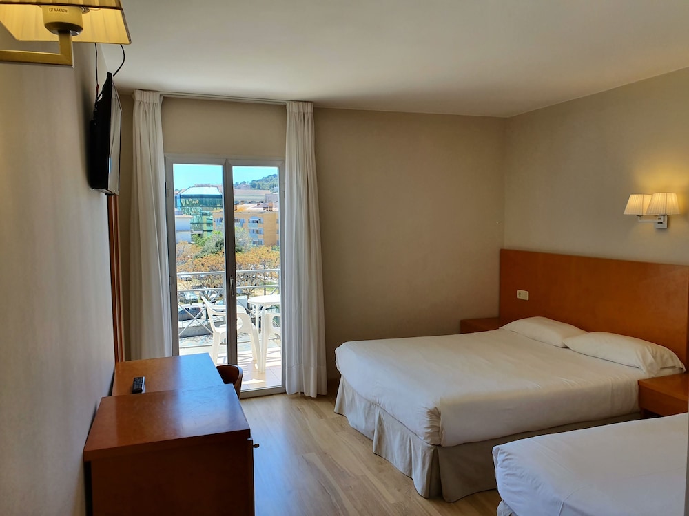 Marina Tossa 26/70