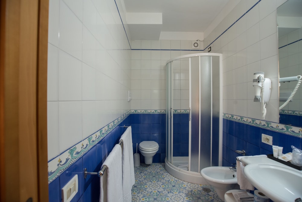 Hotel Villa Maria 61/63