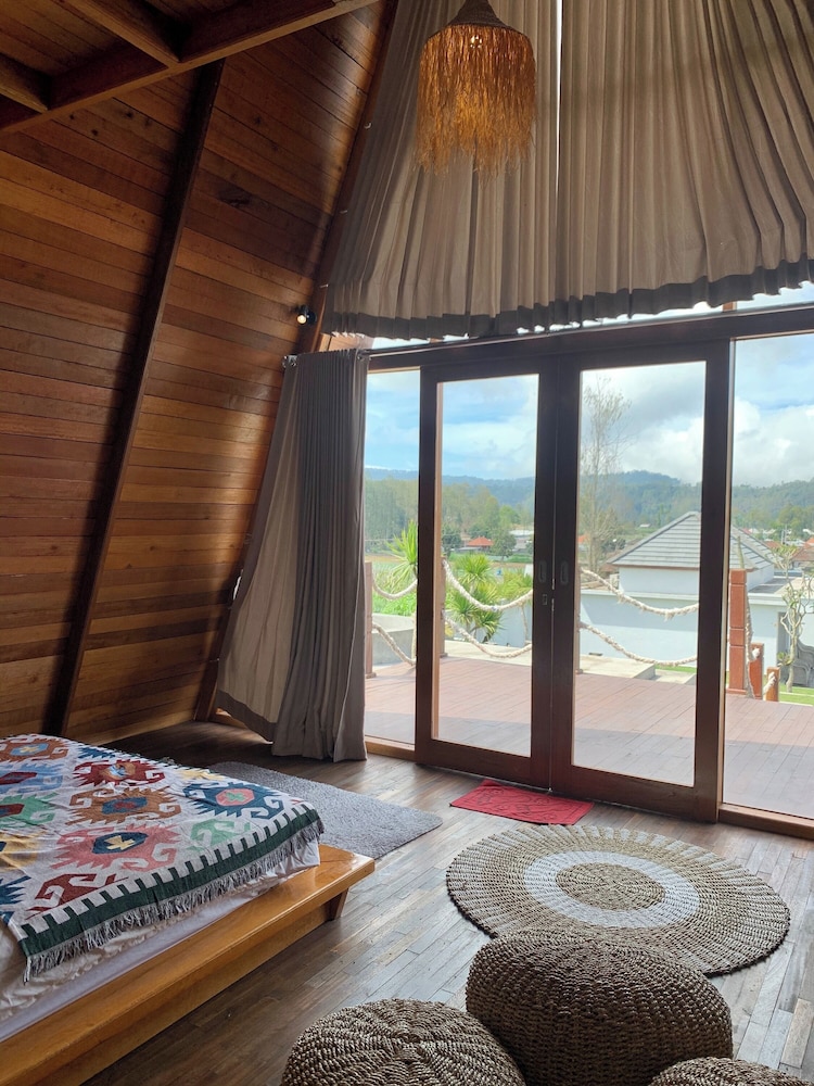 Volcano Side Bali by ZUZU 50/73
