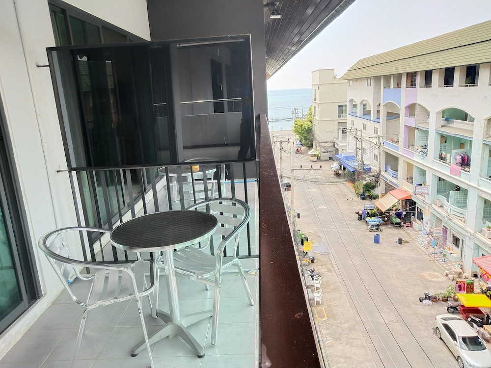 Inn Residence Serviced Suites Pattaya 45/67