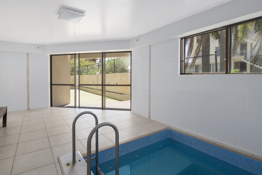 Burleigh Esplanade Apartments 32/73
