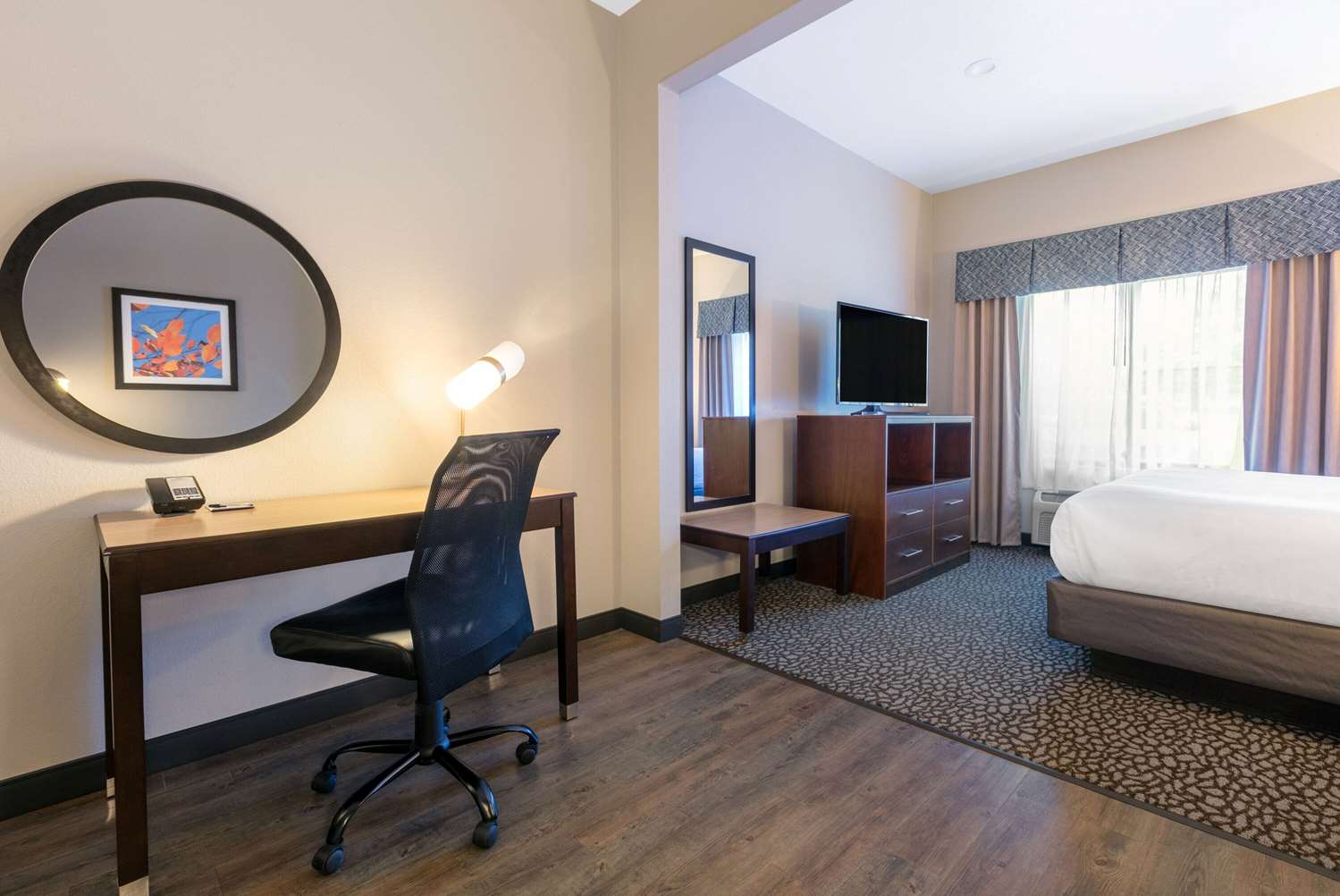 Spark by Hilton DFW North 21/60