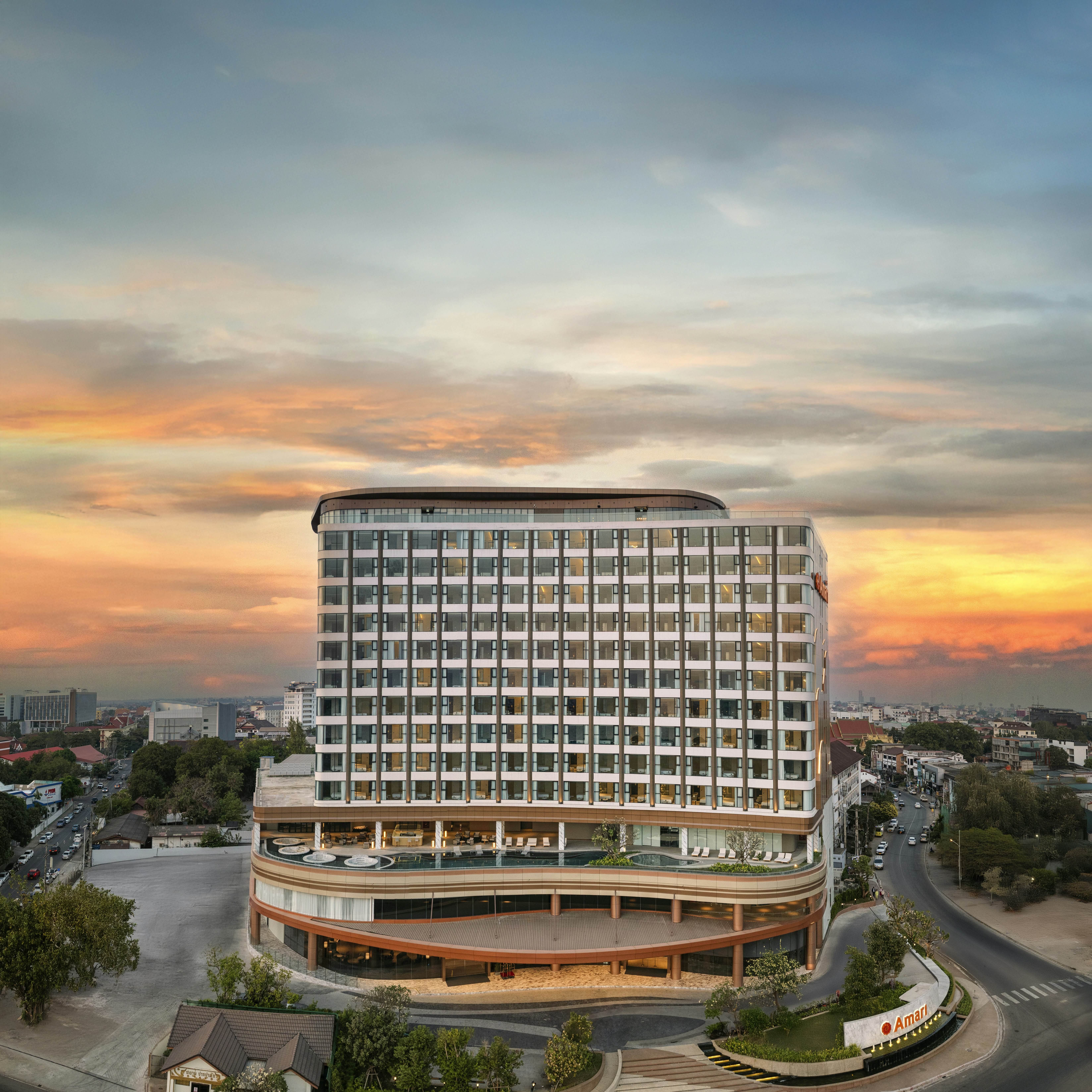 Amari Vientiane Laos 3/58