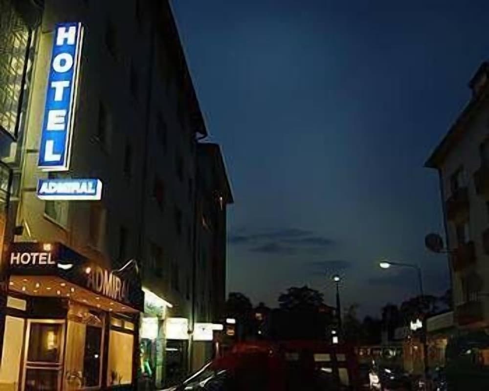 Admiral Hotel Frankfurt 3/42