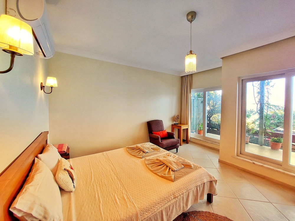 Ece Boutique Hotel 62/85