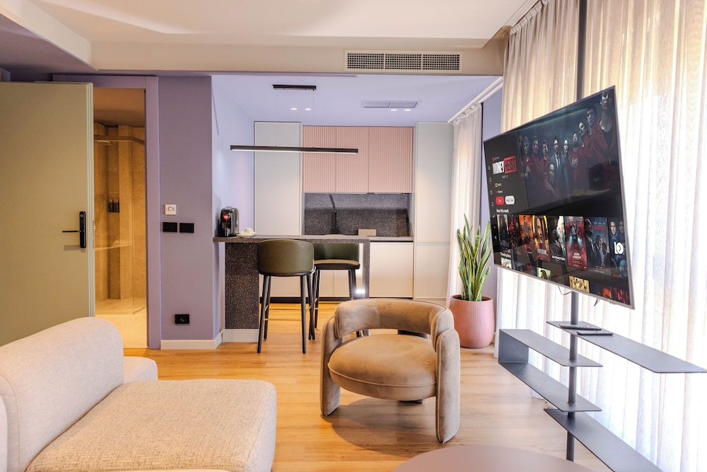 Si hotel Tirana 47/61