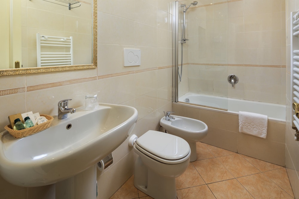 Villa Carlotta 26/56