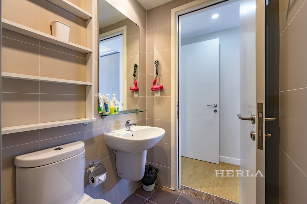 Herla Apartment At Masteri Thao Dien 49/50