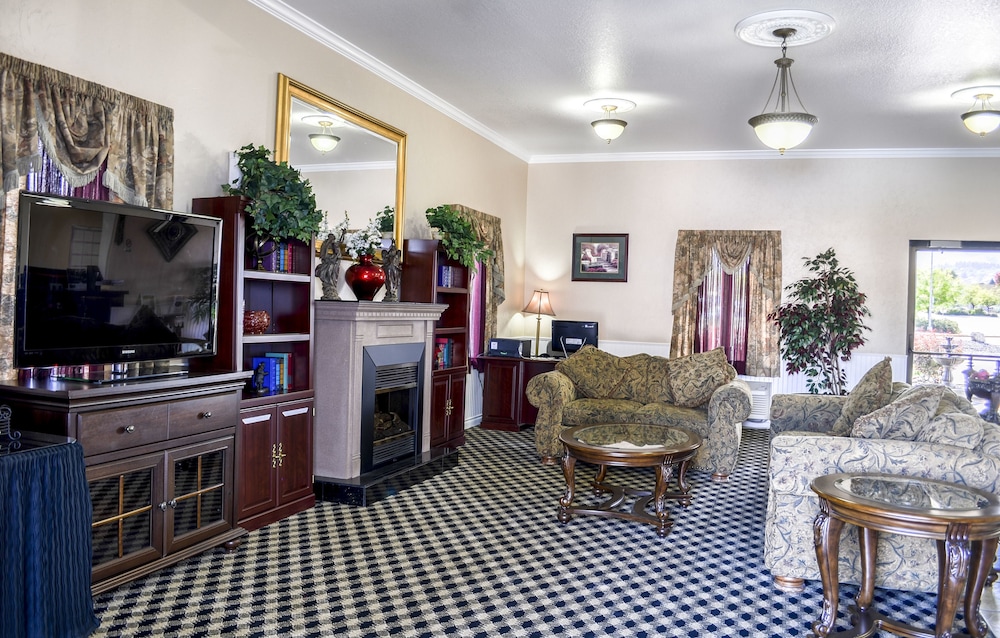 Quality Inn Wenatchee/Leavenworth 29/41