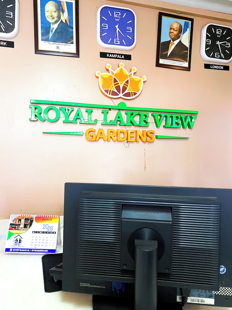 Royal Lake View Gardens 39/50