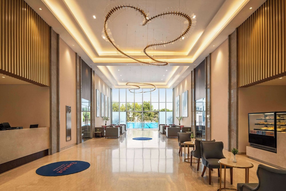 Ramada by Wyndham Ahmedabad Narendra Modi Stadium Motera 28/49