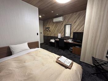 Premier, Single, Semi Double Bed