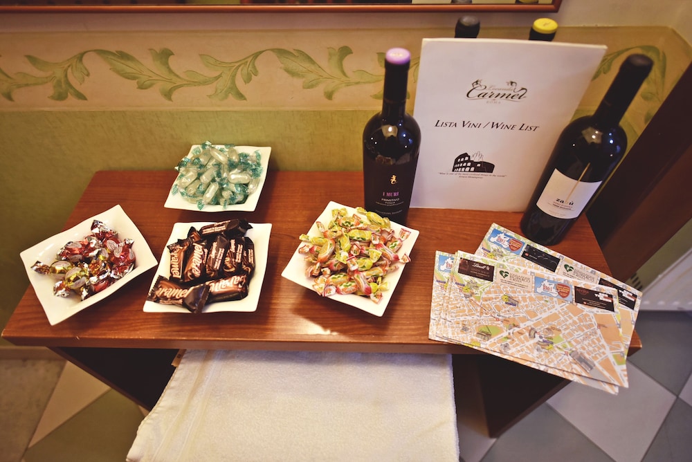 Hotel Carmel Roma 17/37