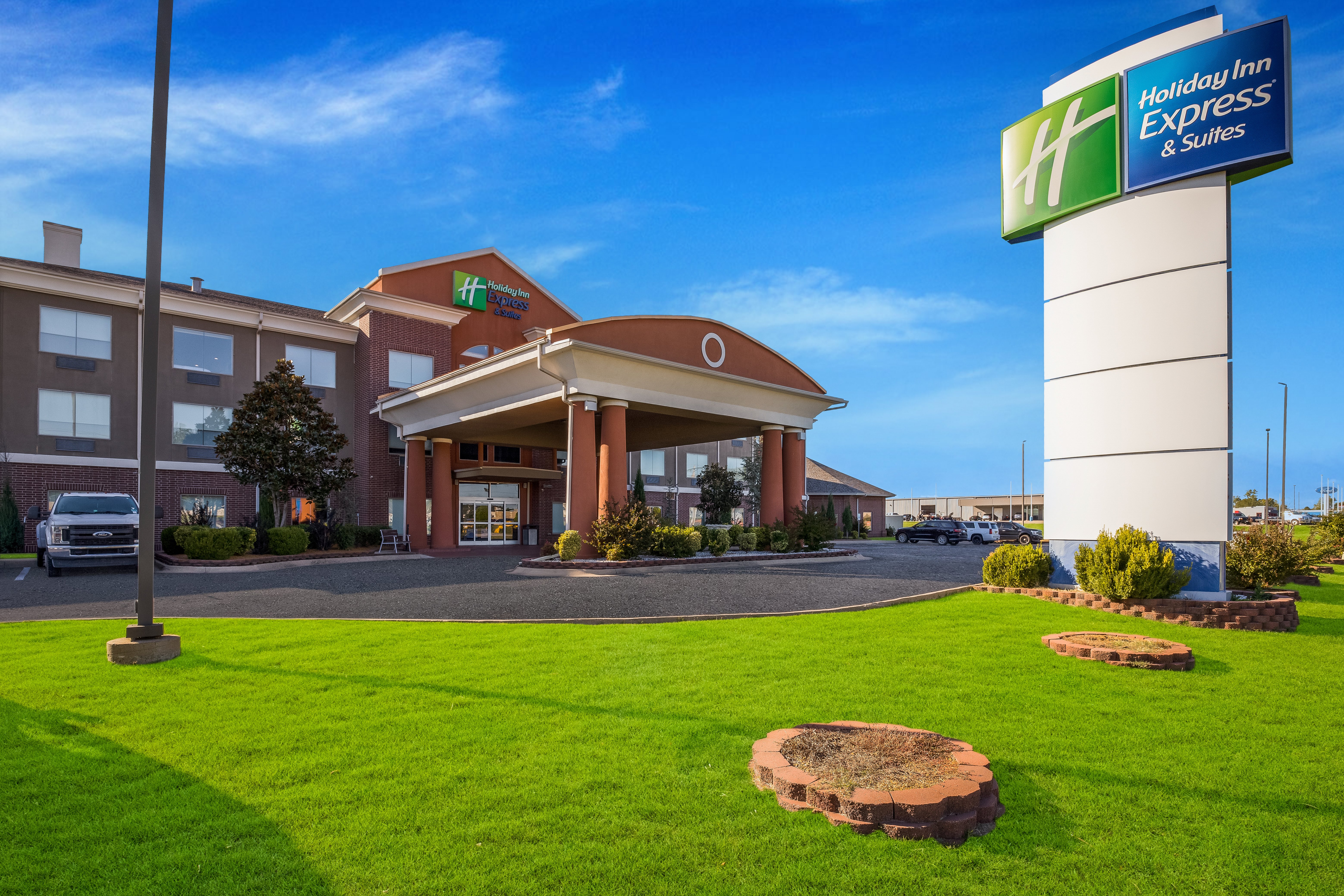 Holiday Inn Express Hotel & Suites Okmulgee 55/55