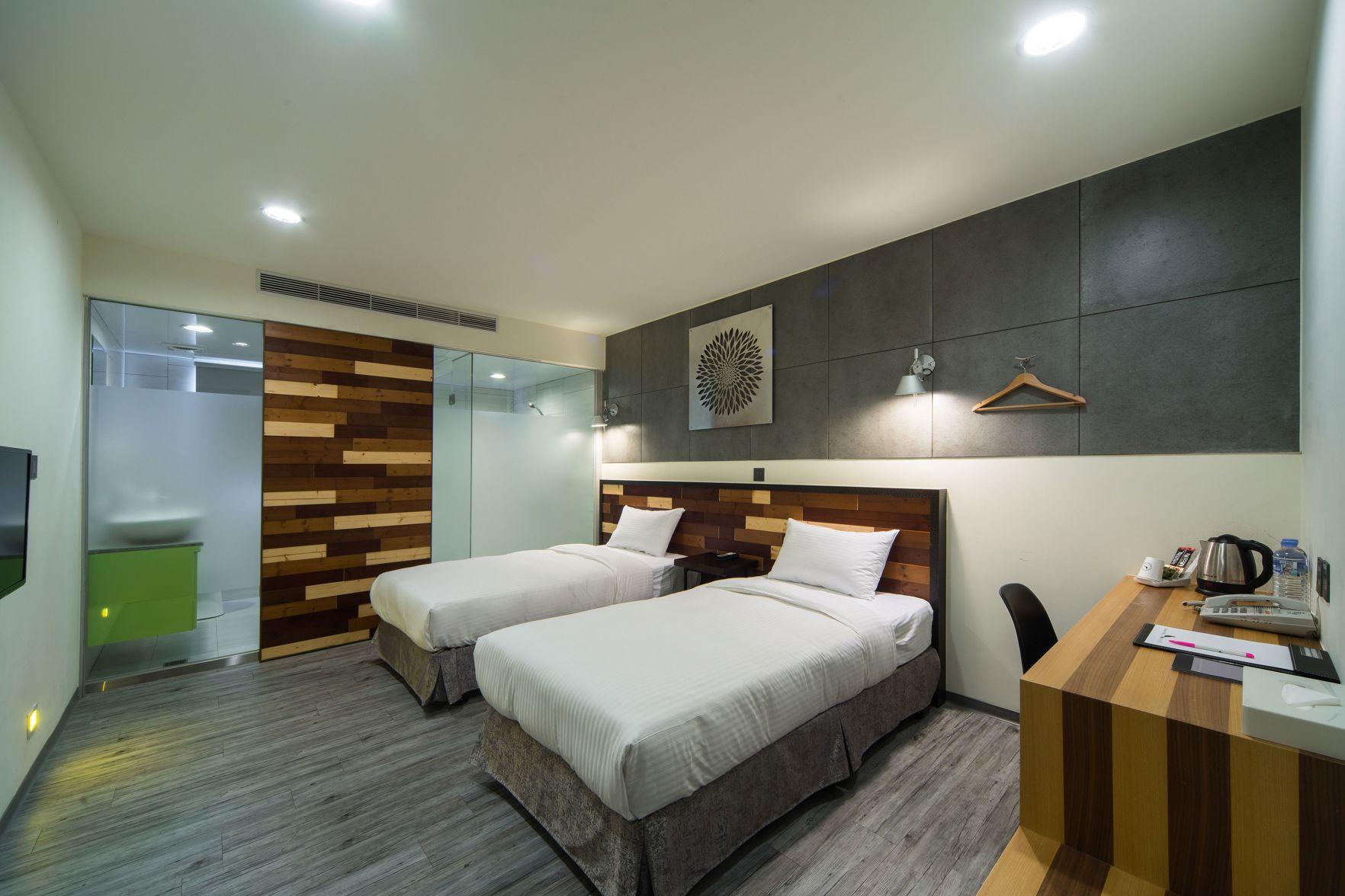 Room, Double Bed, No Window, Xinshe Hotel Hsinchu 2/3