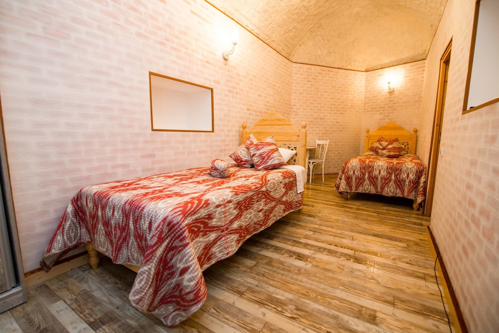 Design, Twin Beds