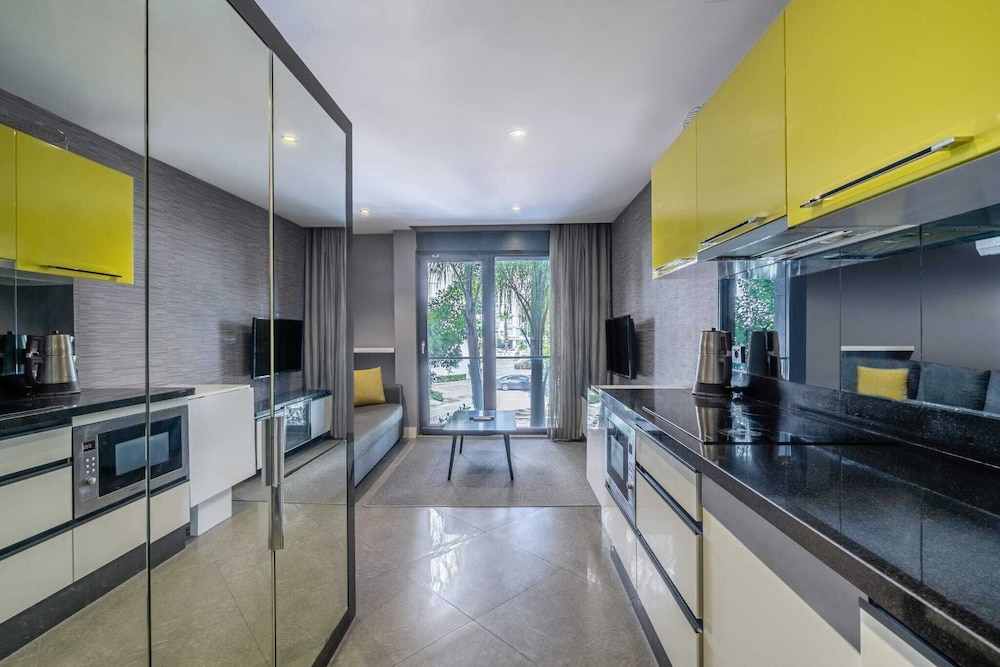 Bmk Suites And Apartments 15/50