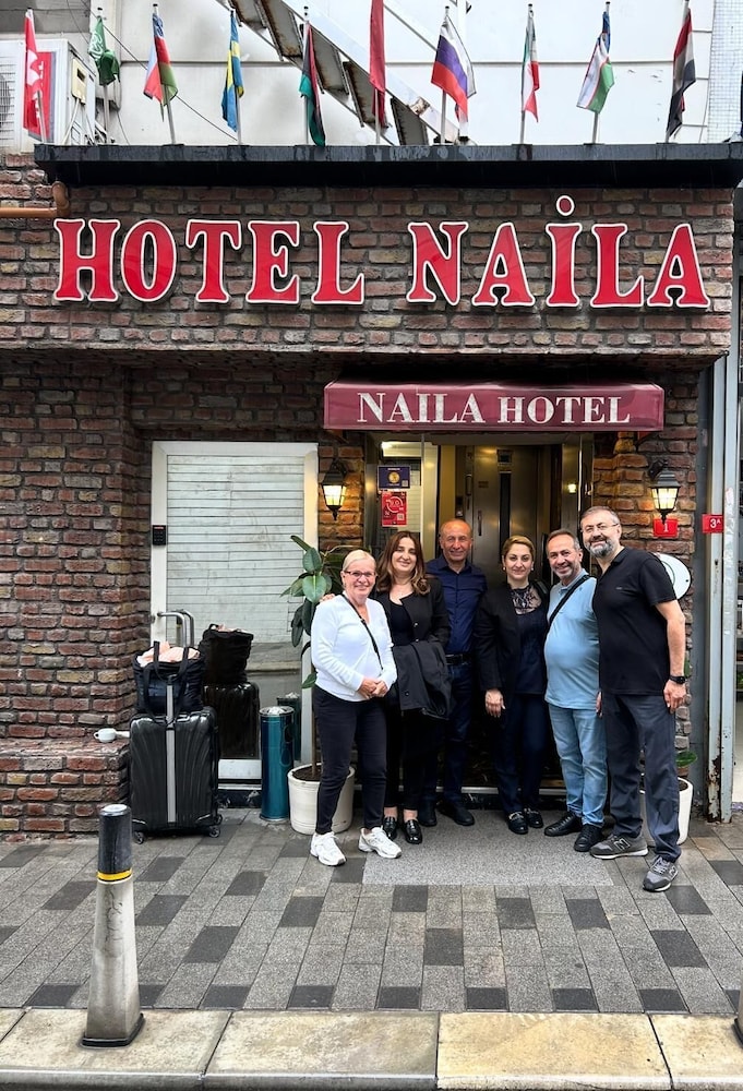 Naila Hotel 6/69