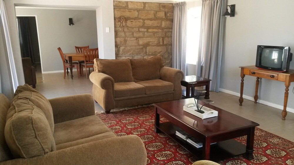 Ledges Retreat Guest Farm 20/50