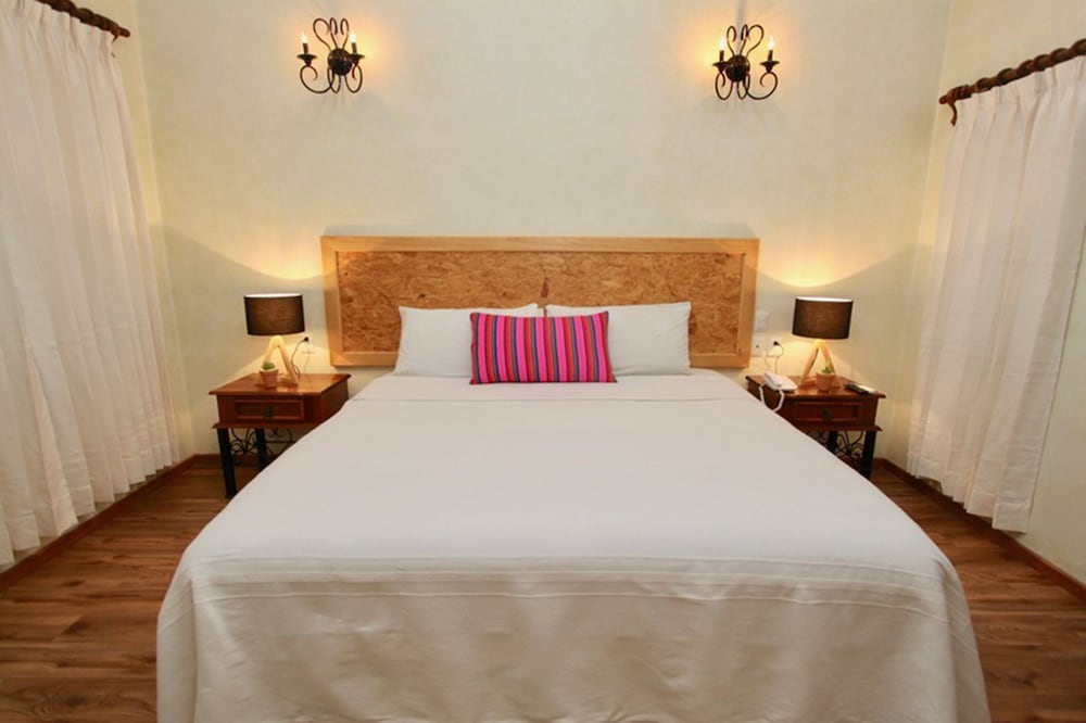 Hotel Trebol 24/59