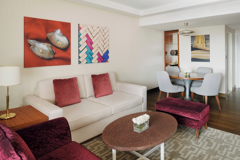 InterContinental Bahrain by IHG 48/77