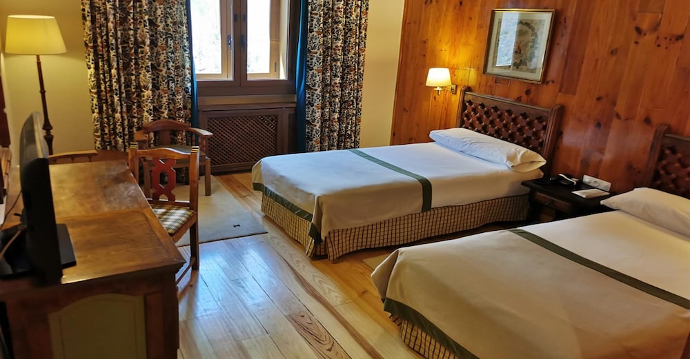 Parador De Bielsa 8/70