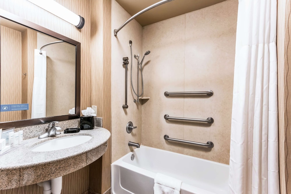 Hampton Inn Derby Wichita Southeast 12/42