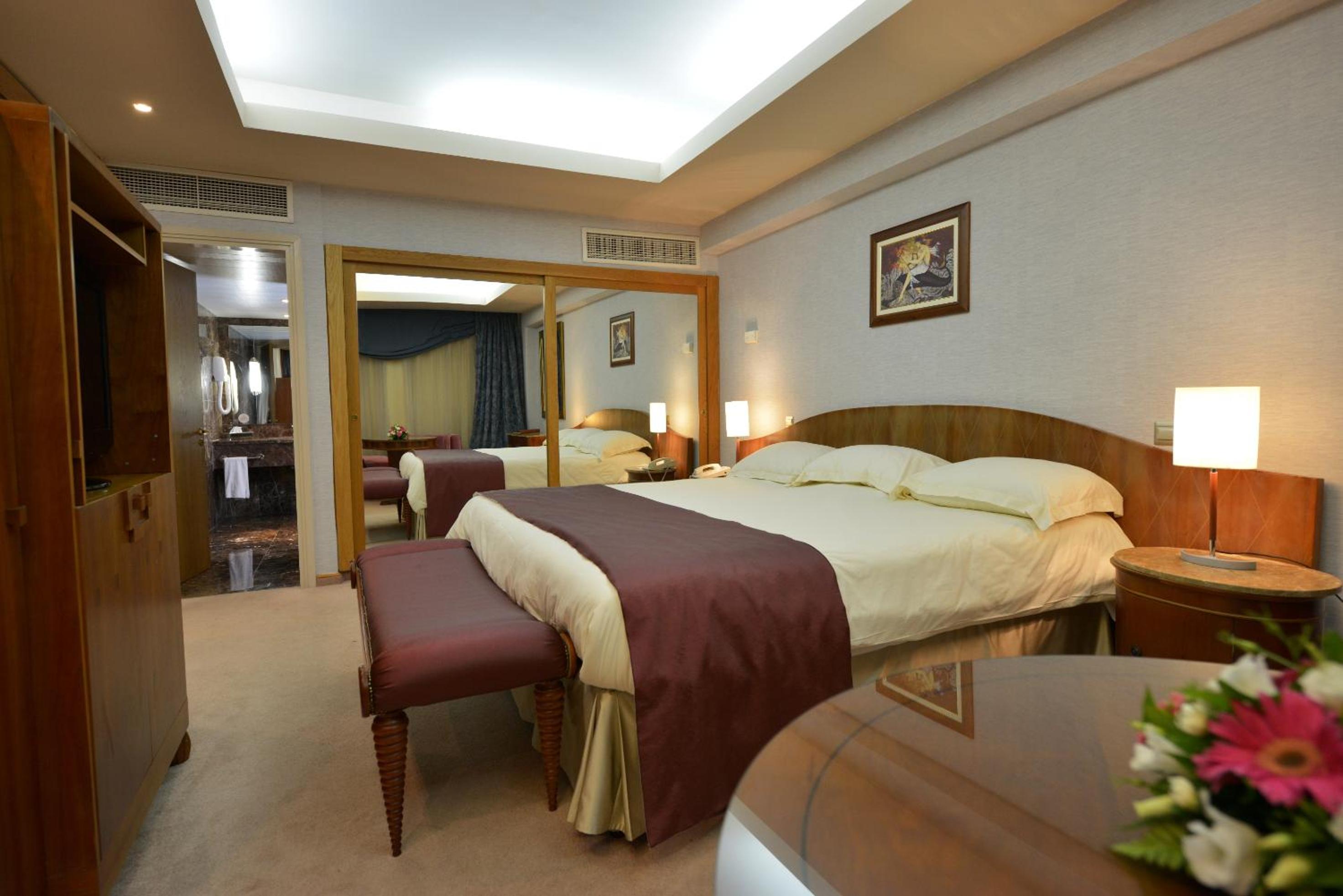 Adams Beach Hotel and SPA 42/75