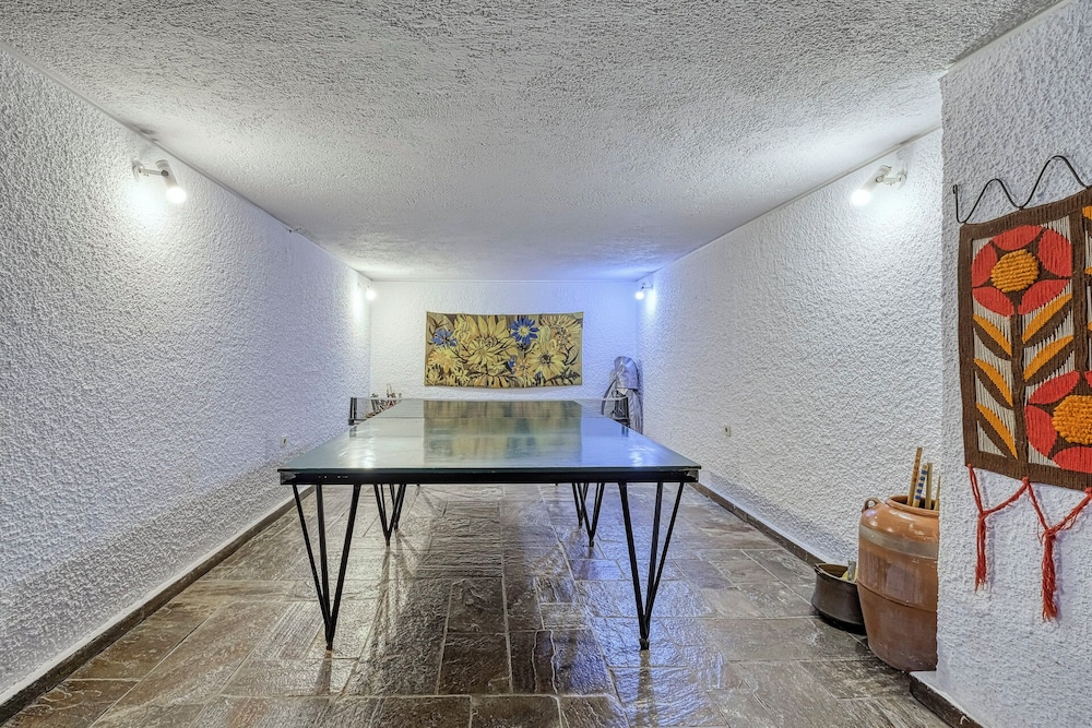 Orange Grove Villa 17/50