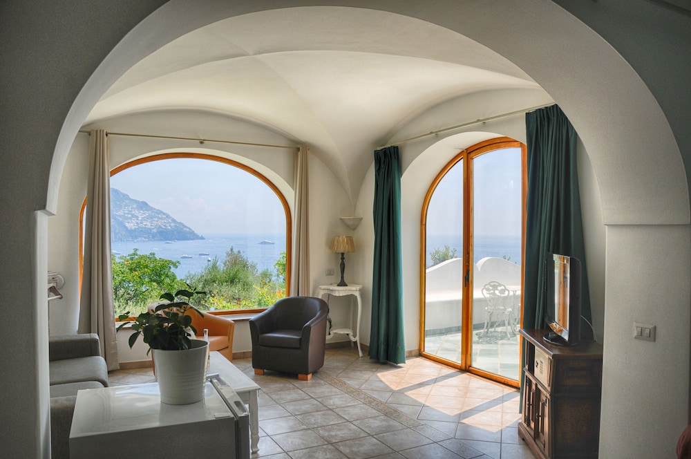 Dimora Fornillo Hotel 30/57