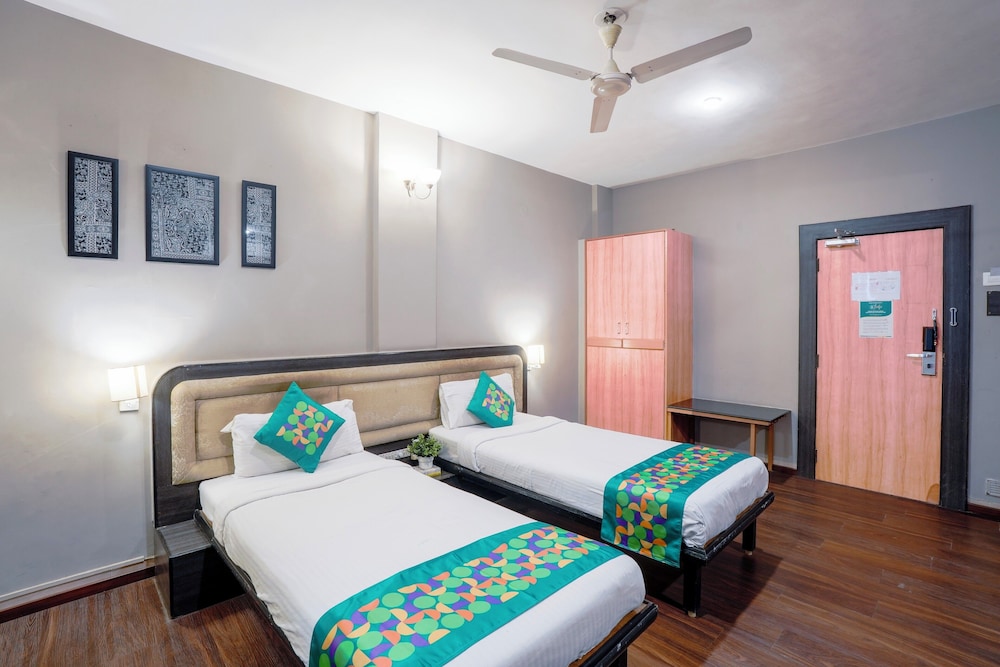 غرفة اقتصادية بسريرين منفصلين، Hotel Niraali Executive 2/8