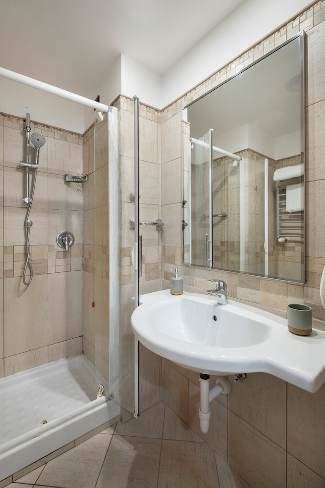 Hotel Moscatello 56/56