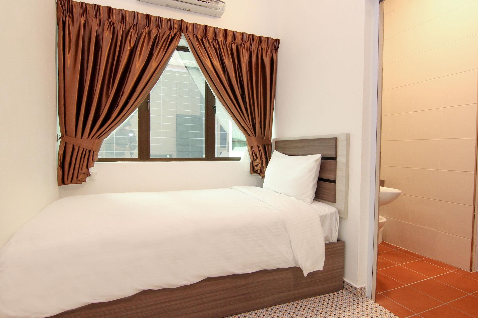 Pearl Inn 27/54
