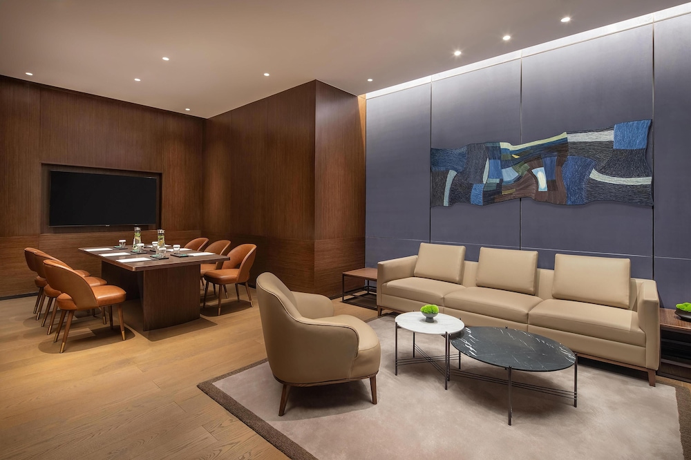 Grand Hyatt Kunming 32/50